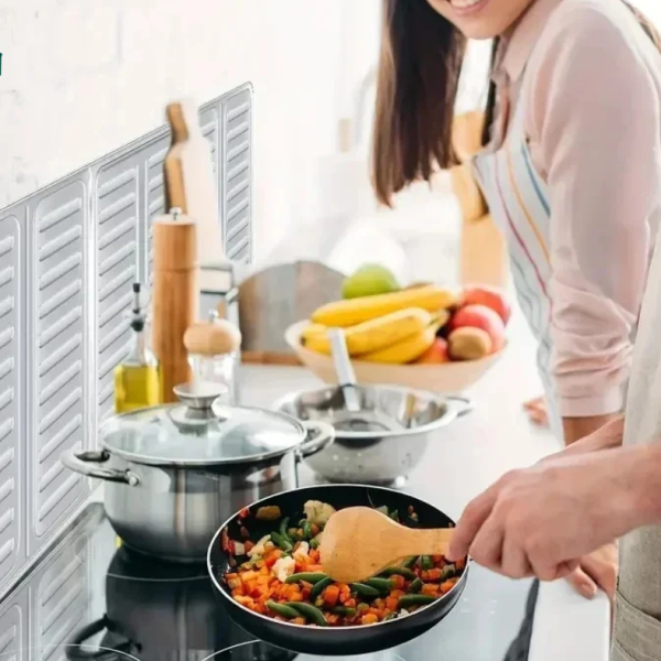 Aluminum Kitchen Splash Guard Ghana – Keep Your Stove Clean