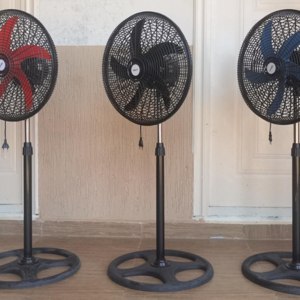 Bray 18-Inch Industrial Standing Fan – Strong Wind Floor Fan