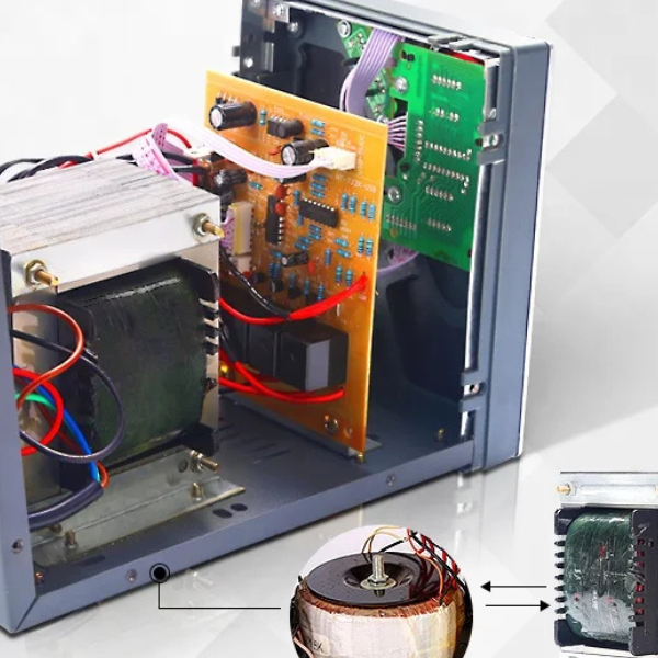 1000VA Digital Voltage Stabilizer 230V – Automatic Voltage Regulator with USB Ghana