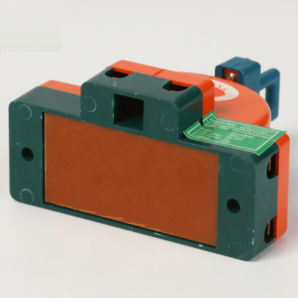 60A Double Throw Knife Changeover Switch – Manual Generator & ECG Power Transfer Switch Ghana