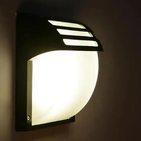 Modern Aluminum Wall Lamp – Warm, Neutral & Cold White Outdoor Light Ghana