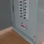 6 Way 18 Pole SPN Distribution Board with 100A DP Main Isolator & Factory Installed MCBs