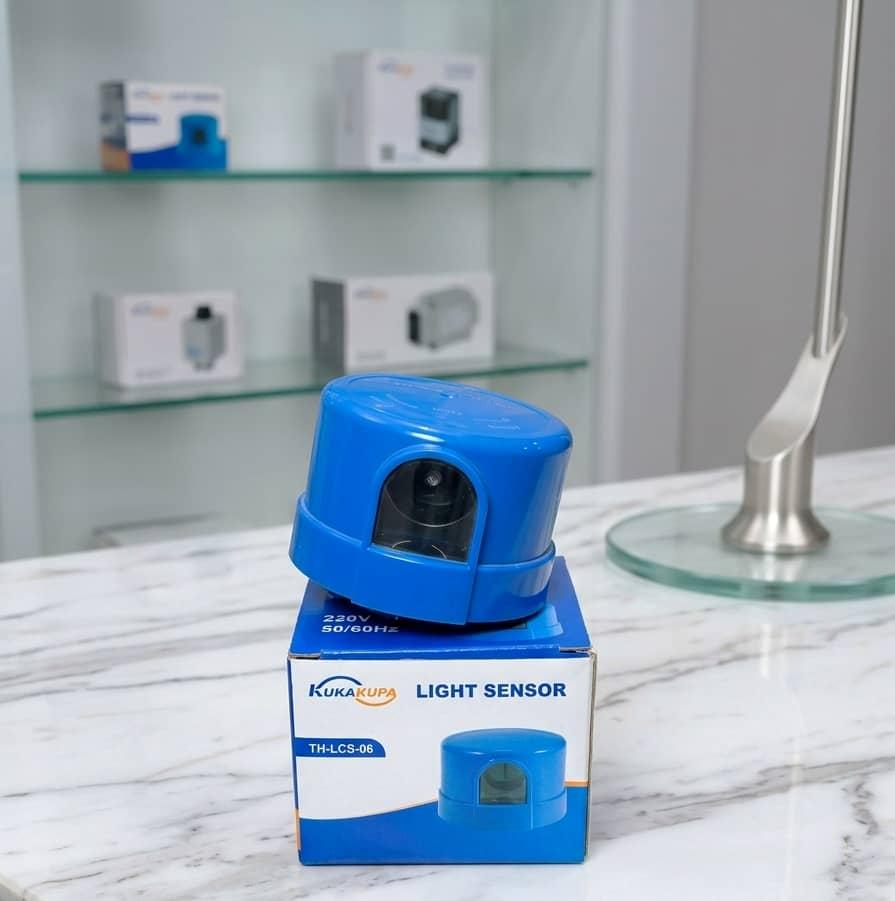 Photocell Sun Switch OPT-11 – Automatic Outdoor Light Controller