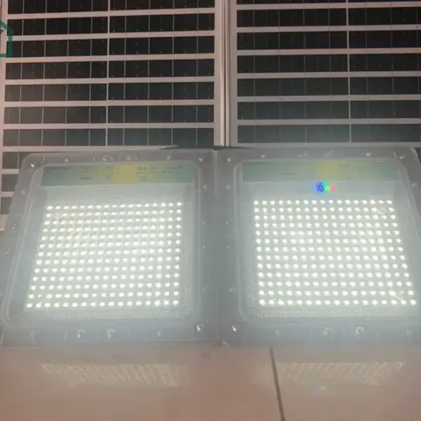 SUIMING 200W Solar LED Street Light with Remote Control – IP65 Waterproof Outdoor Security Light Ghana