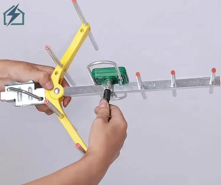 GoTv HD-228C4 Outdoor Digital Foldable TV Antenna Ghana (1)