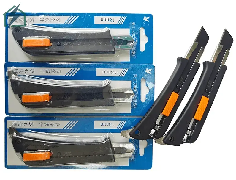 Heavy  18mmDuty Retractable Box Cutter for Home, Office & Industrial Use in Ghana  (6)