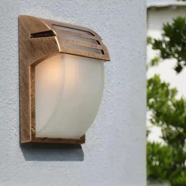 Modern Aluminum Wall Lamp – Warm, Neutral & Cold White Outdoor Light Ghana