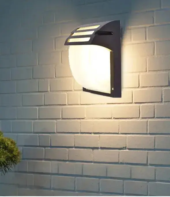 Modern Aluminum Wall Lamp – Warm, Neutral & Cold White Outdoor Light Ghana (6)