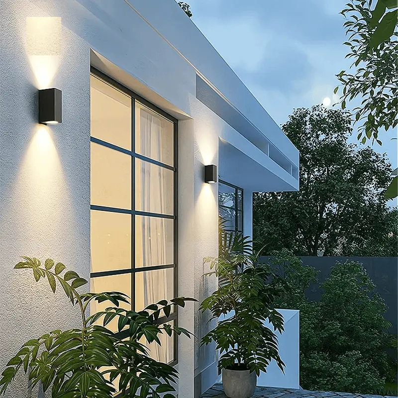 Outdoor LED Wall Light – IP65 Waterproof Aluminum Garden & Security Light for Homes in Ghana (2)