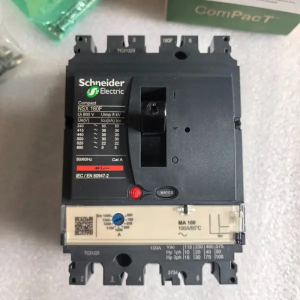250A Schneider 4-Pole Circuit Breaker – Heavy Duty AC Protection Ghana (175A–250A Available)