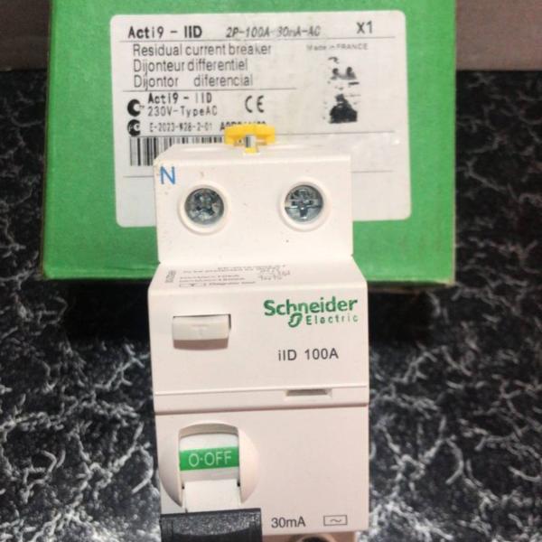 Schneider 2 Pole Circuit Breaker – Reliable Electrical Protection Ghana