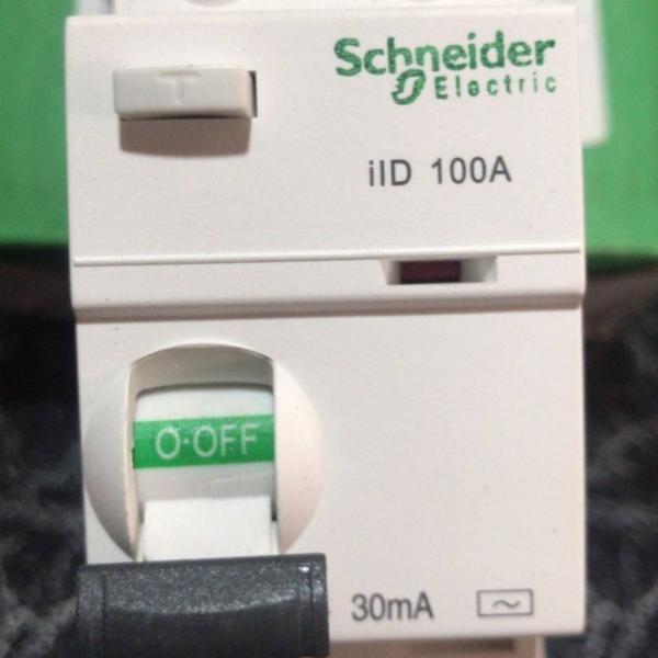 Schneider 2 Pole Circuit Breaker – Reliable Electrical Protection Ghana
