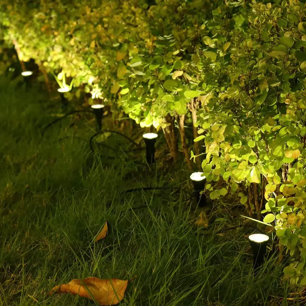 Solar Lawn Light – Waterproof Outdoor Garden & Pathway Solar Light  Ghana  (2)