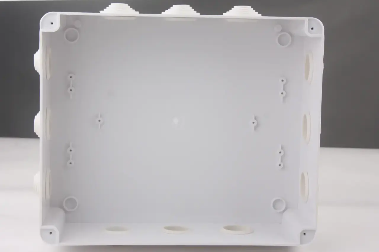Waterproof Junction Box IP67IP68 –  Cable Junction Box Ghana  (2)